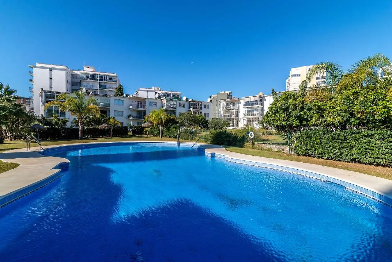 Apartment Seaviews 500M From The Beach Benalmadena