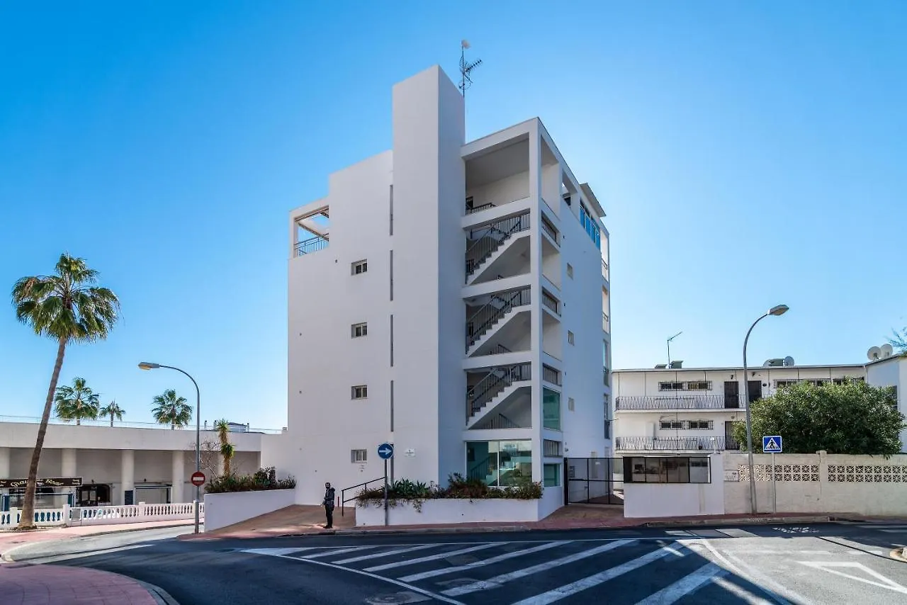 Apartment Seaviews 500M From The Beach Benalmadena Spain